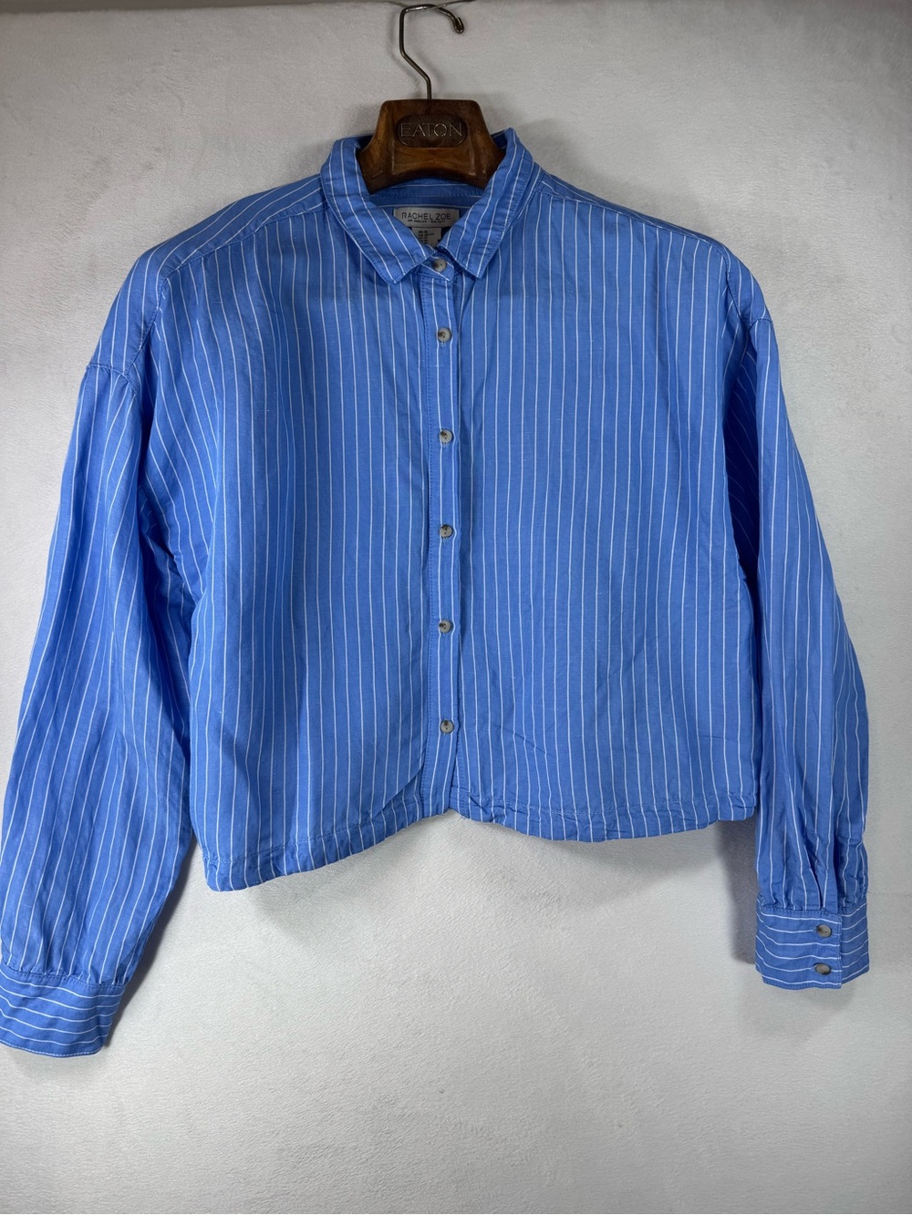 Rachel Zoe Blue and White Vertical Stripe Cropped Button-Up Linen Shirt XL